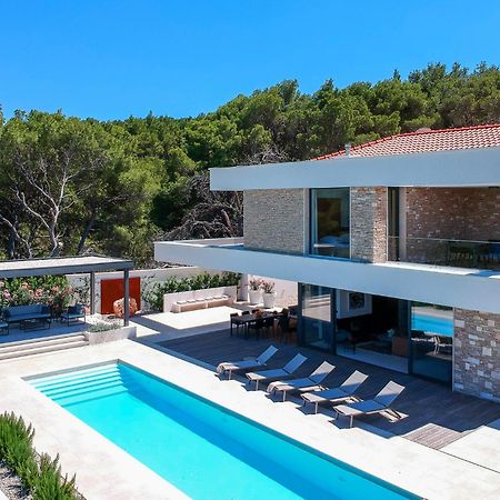 ילסה Villa Eola Hvar מראה חיצוני תמונה